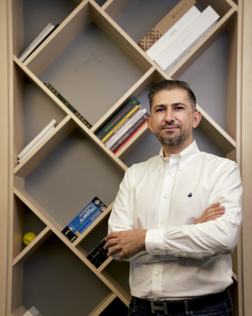 Adrian Chiruță, co-CEO și acționar cyber_Folks România