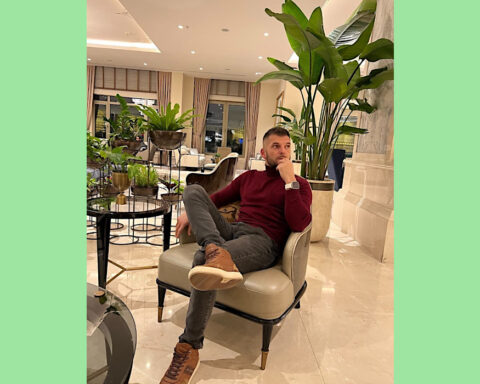 Adrian-Liviu-TOMESCU-inginer-fondator-GEOTOM-SIGTECH-SRL coperta BC