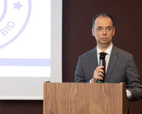 Lucian Anghel - Director General Adjunct Libra Internet Bank